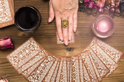 Hints for successful divination practice